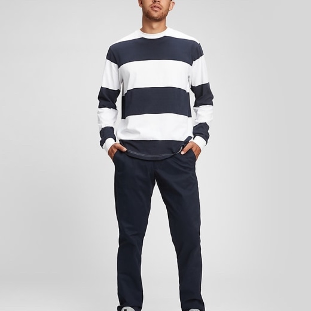 NWT GAP Modern Khakis in Athletic Taper with GapFlex (Navy blue)